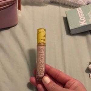 Kosas concealer in 3.2 Revealer only swatched!